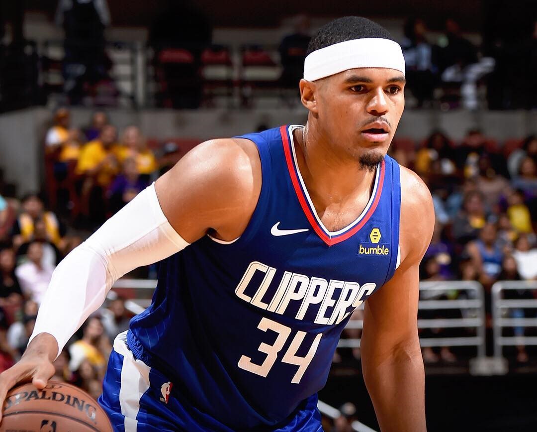 东契奇确认伤情,火箭队大获成功,安东尼选了5人,詹姆斯很坦诚